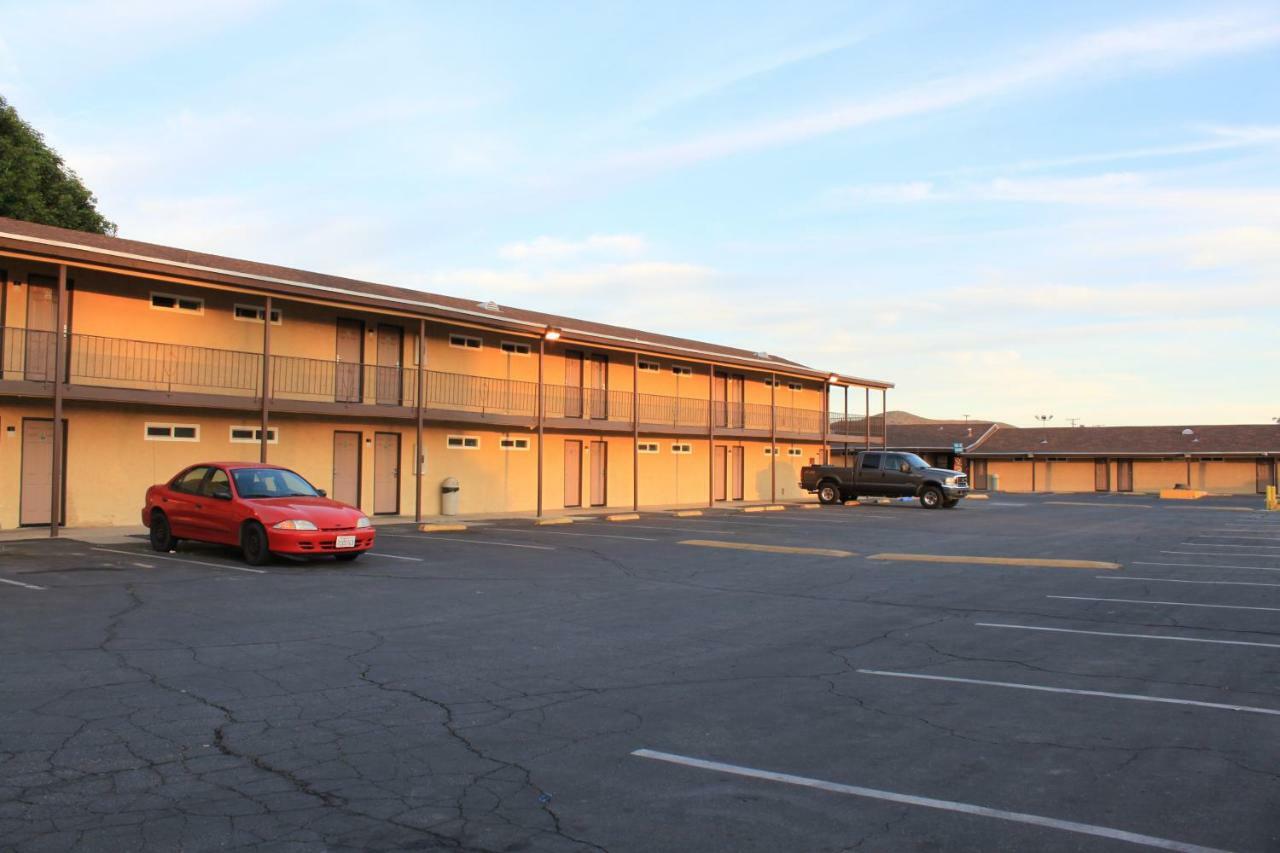 Menifee Inn Luaran gambar